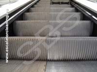 Step by Step Rulltrappsrengöring för industriell rengöring, tvättning av rulltrappor och rullband